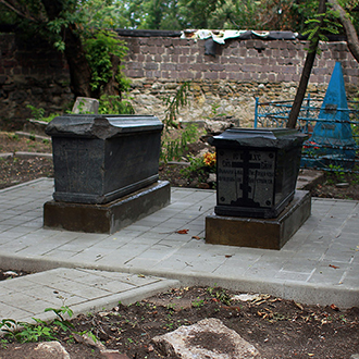Старое кладбище Таганрога, Участок Кобылиных