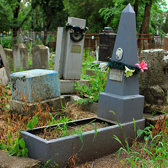 Старое кладбище Таганрога. А. В. Самбуров