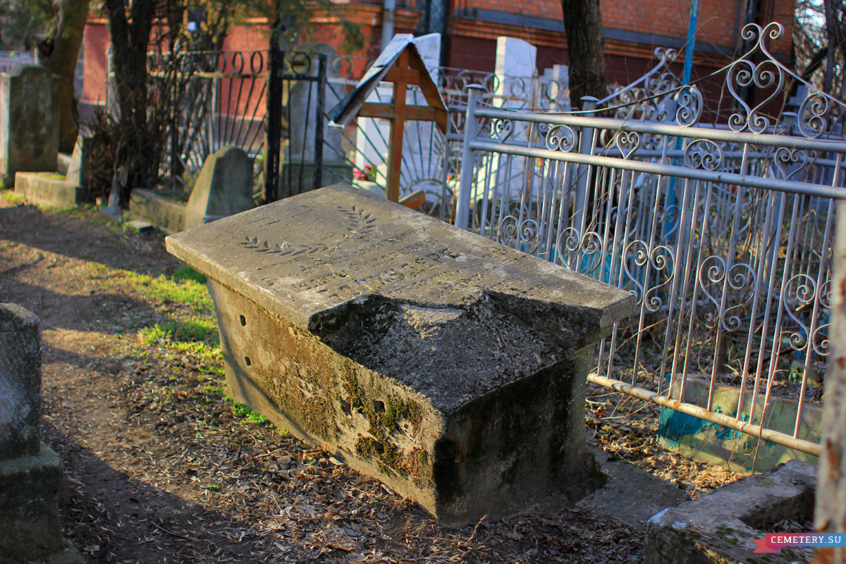 Старое кладбище Таганрога. И. Ф. Болхудере